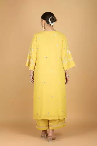 Yellow floral embroidered georgette kurta set