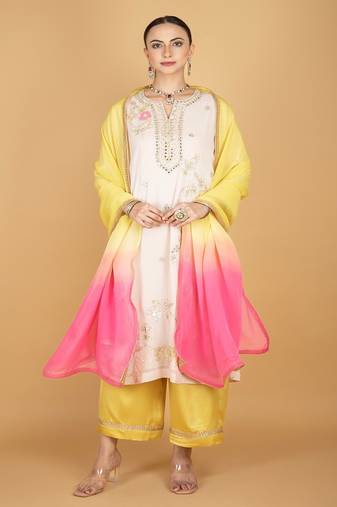 Ivory floral embroidered georgette kurta set