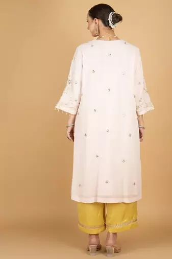 Ivory floral embroidered georgette kurta set