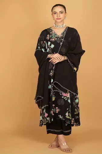 Black floral printed crepe kurta set