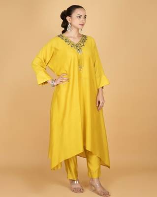 Yellow plain cotton silk Kurta Set 4
