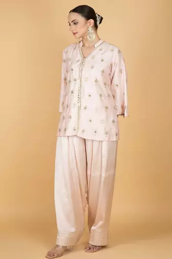 Pink floral embroidered cotton silk kurta set