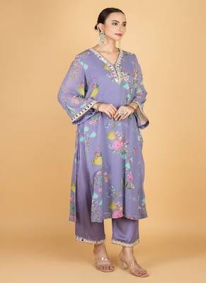 Purple floral printed crepe kurta set 3