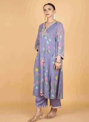 Purple floral printed crepe kurta set 4