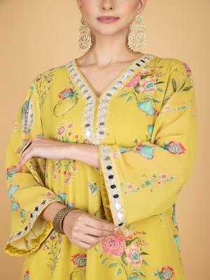 Yellow floral printed crepe kurta set 2