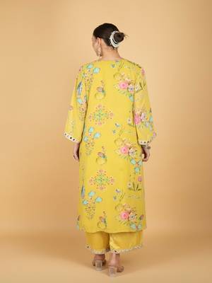 Yellow floral printed crepe kurta set 3