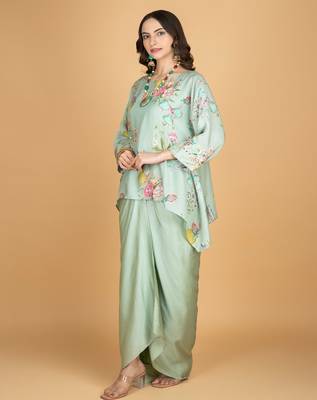 Green floral printed cotton silk co ord set 5