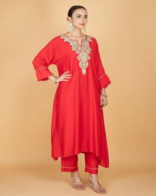 Red floral embroidered cotton silk Kurta Set 4