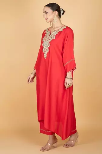 Red floral embroidered cotton silk Kurta Set
