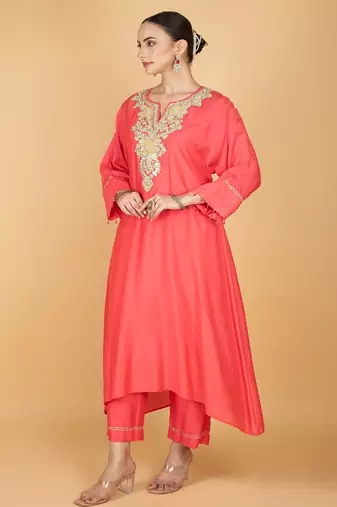 Pink floral embroidered cotton silk Kurta Set