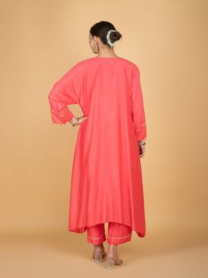 Pink floral embroidered cotton silk Kurta Set 3