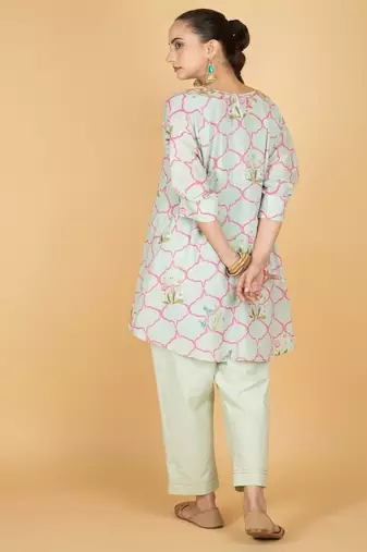 Green floral printed cotton kurta set