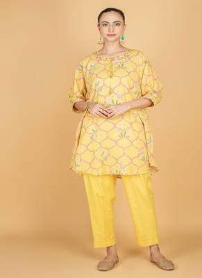 Yellow floral printed cotton kurta set 1