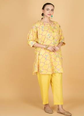 Yellow floral printed cotton kurta set 2