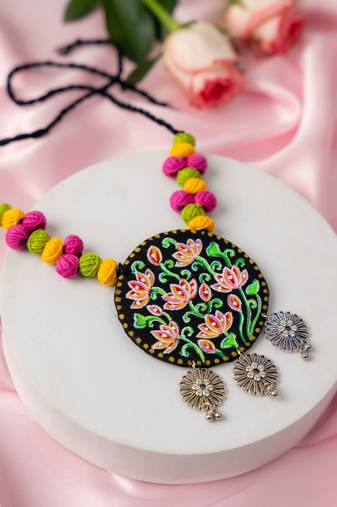 Spring bloom pendant