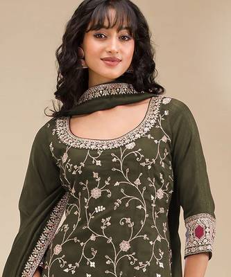 Mehendi embroidered faux chiffon salwar suit 2