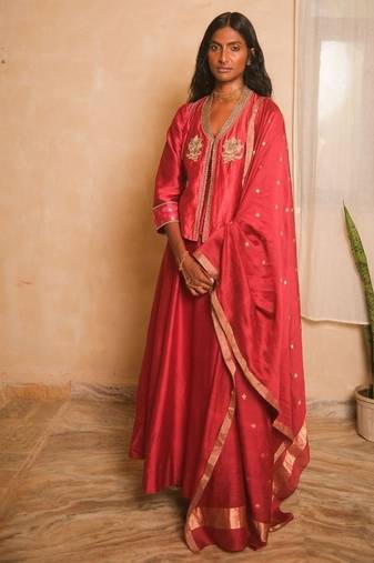 Red embroidered dupion silk kurta set