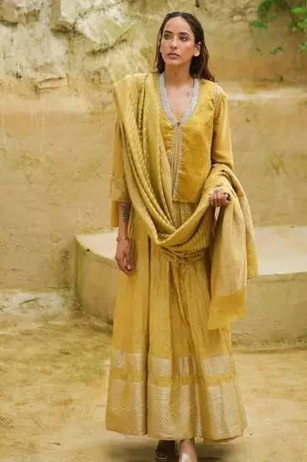 Lime-green plain chanderi kurta set