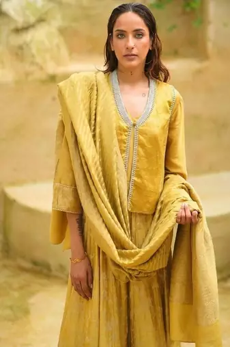 Lime-green plain chanderi kurta set