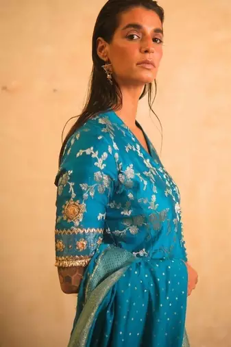 Turquoise-blue embroidered Lehenga 