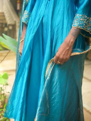 Turquoise-blue plain dupion silk kurta set 3
