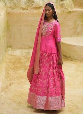 Fuchsia embroidered chanderi Lehenga 1