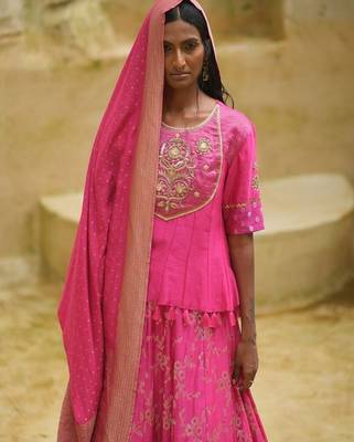Fuchsia embroidered chanderi Lehenga 3