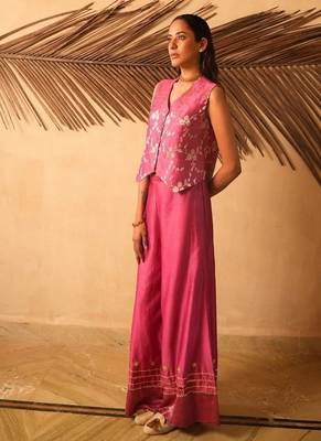Rose embroidered banarasi silk co ord set 2