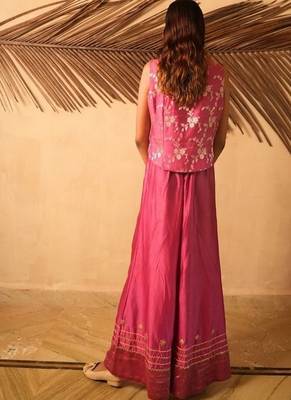 Rose embroidered banarasi silk co ord set 4