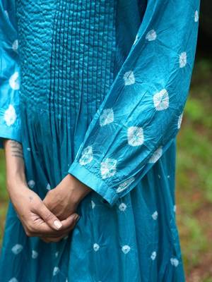 Turquoise blue plain silk Kurta Set 3