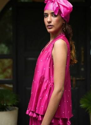 Rani-pink embroidered silk co ord set 4