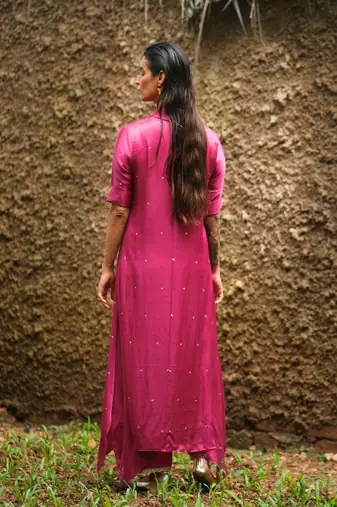 Mauve embroidered satin Kurta Set