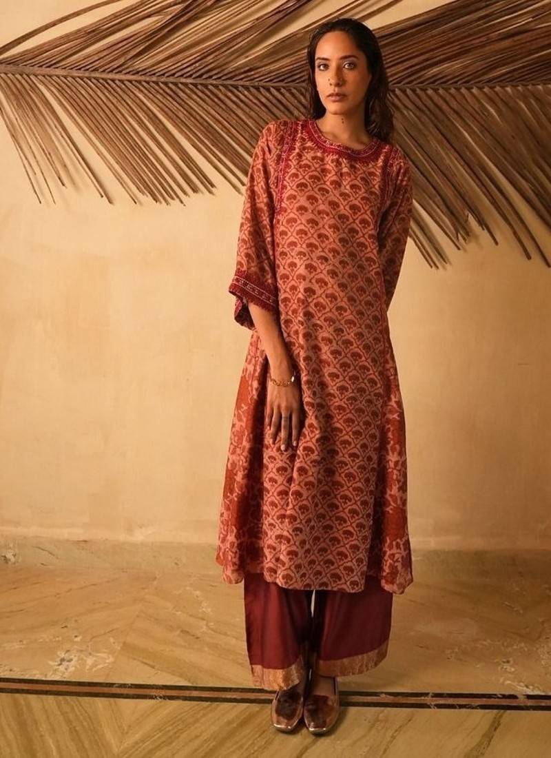 Maroon embroidered cotton kurta set
