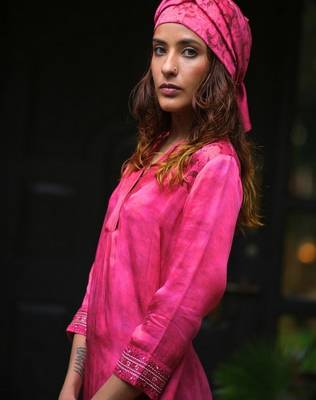 Pink  plain satin kurta set 3