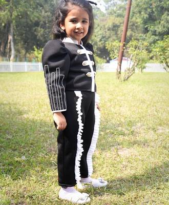 Black embroidered cotton co ord set 1