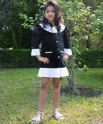 Black plain cotton dress 1