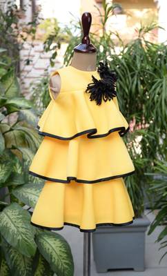 Yellow embroidered cotton dress 3