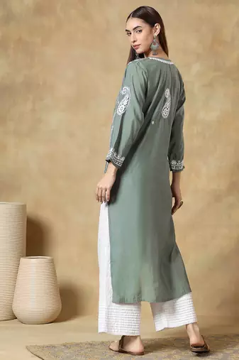 Women's floral roman silk embroidered round neck chikankari kurti