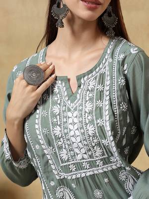 Women's floral silk embroidered round neck chikankari kurti 4