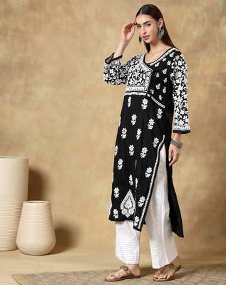 Women   s Black & White Chikankari Embroidered Kurta with Palazzo Set 5