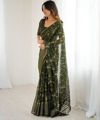 georgette printed foil work with small zalar lace saree & unstitched blouse piece 4