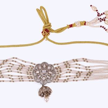 Fabulous flower design gold plated pearl choker necklace set for women and girls 2