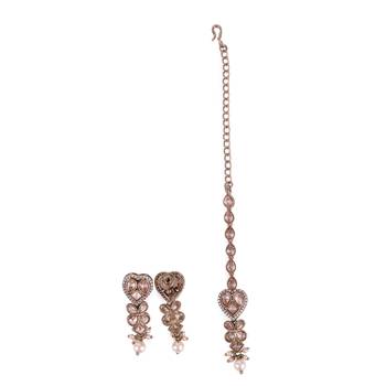 heart & flower design gold tone choker necklace set with maang tikka 3