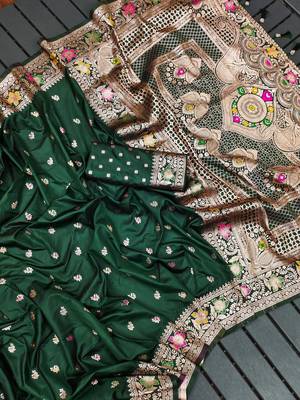 Green soft silk blend saree with zari weaving meenakari design 2