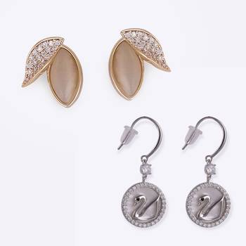Embedded circle swan silver plated combo set of 2 stud earring for women 1