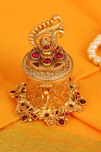Traditional leaf and peacock and paisley gold plated brass set of 2 combo sindoor dani/dibbi for women