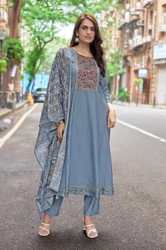 Women Modal Silk Handwork Kurta With Pant & Dupatta