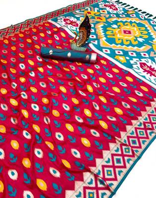 Soft silk saree with zari weawing meenakari rich pallu and unique ikkat border 2