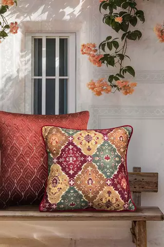 Kilim Cushion Cover 16x16     Handcrafted Bohemian Decorative Pillow for Sofa, Couch & Bedroom