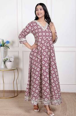  women's cream embroidered cotton  anarkali kurta   3
